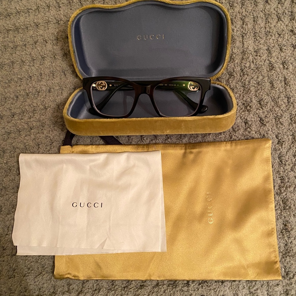 Gucci Glasses with original case